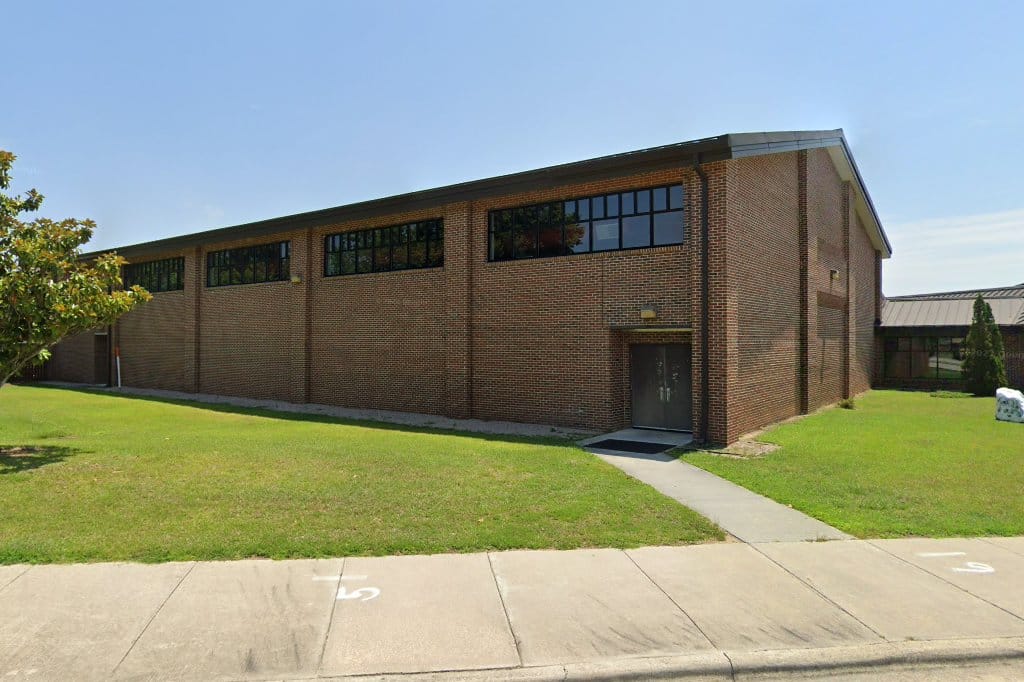 Louisburg Elementary School Cafeteria