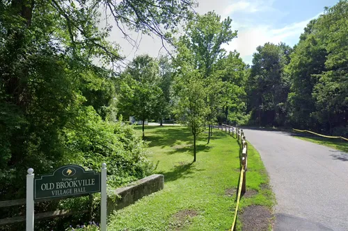 Old Brookville Village Court