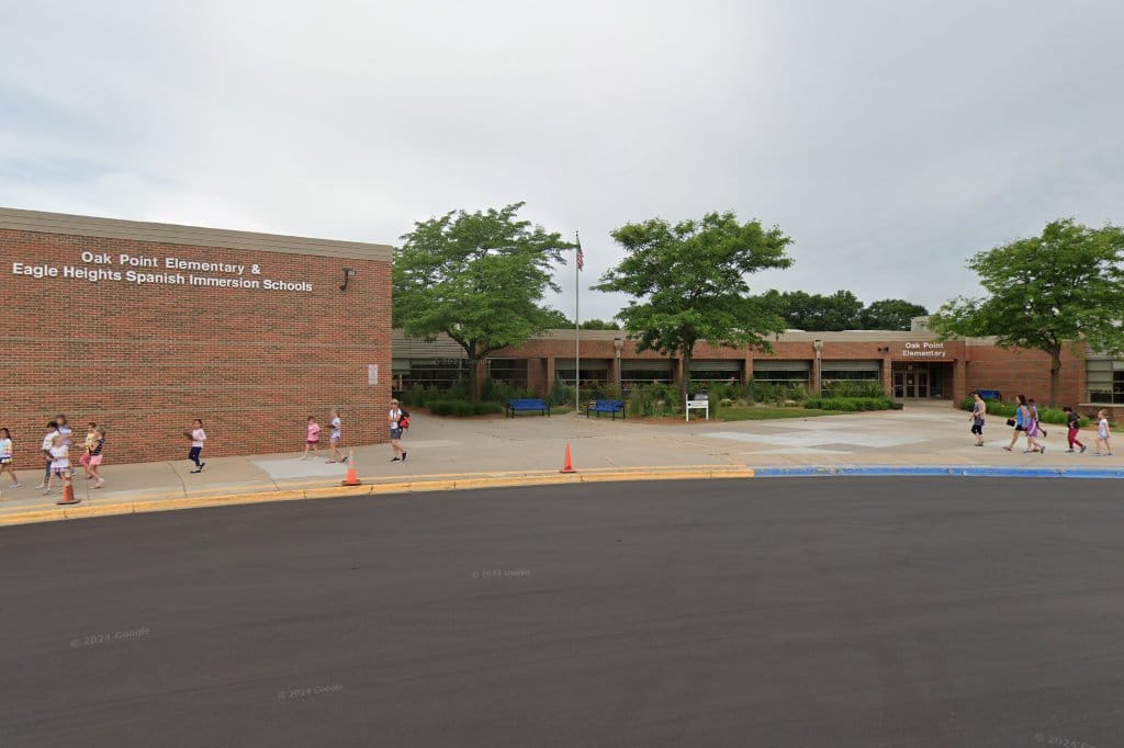 Oak Point Intermediate Elementary School