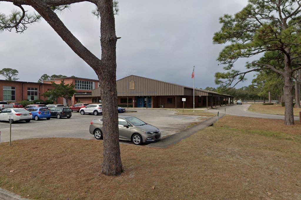 Navy Point Elementary School