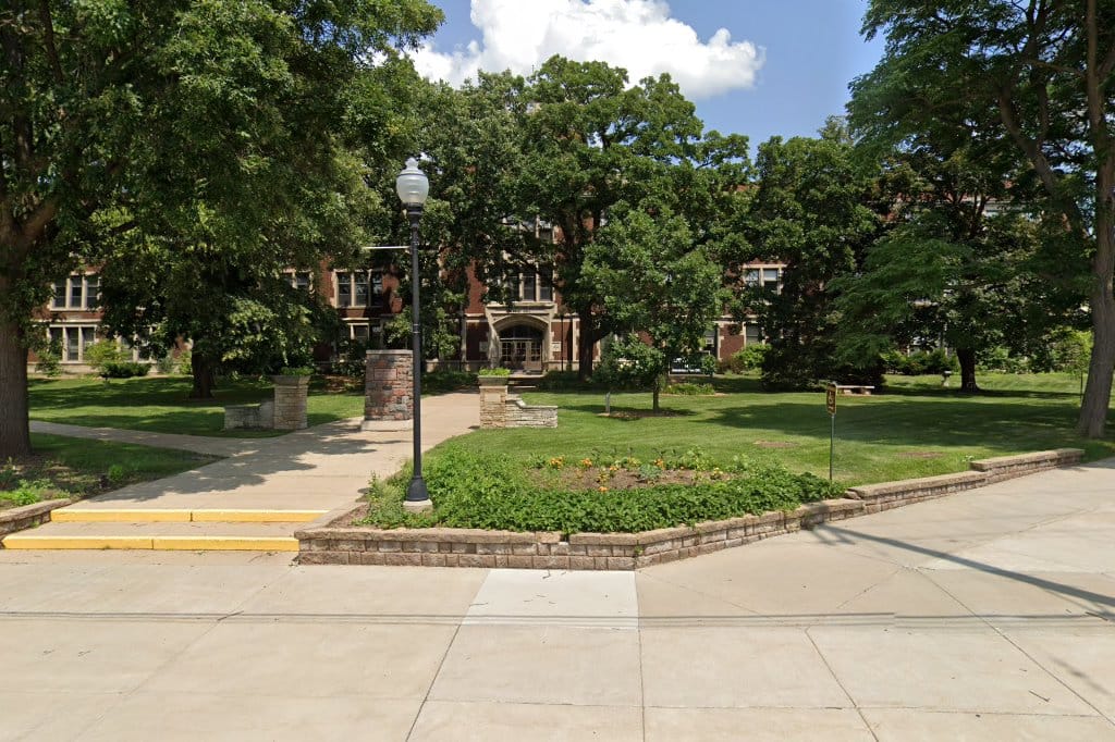 University of Wisconsin Oshkosh Tennis Court 3