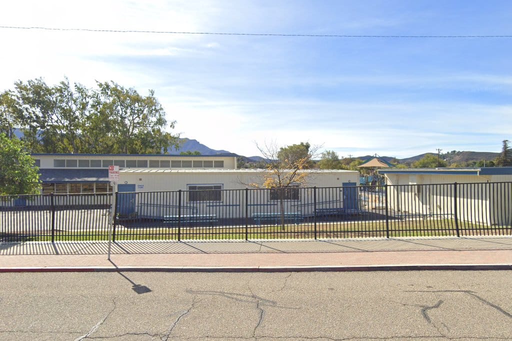 Walnut Elementary School