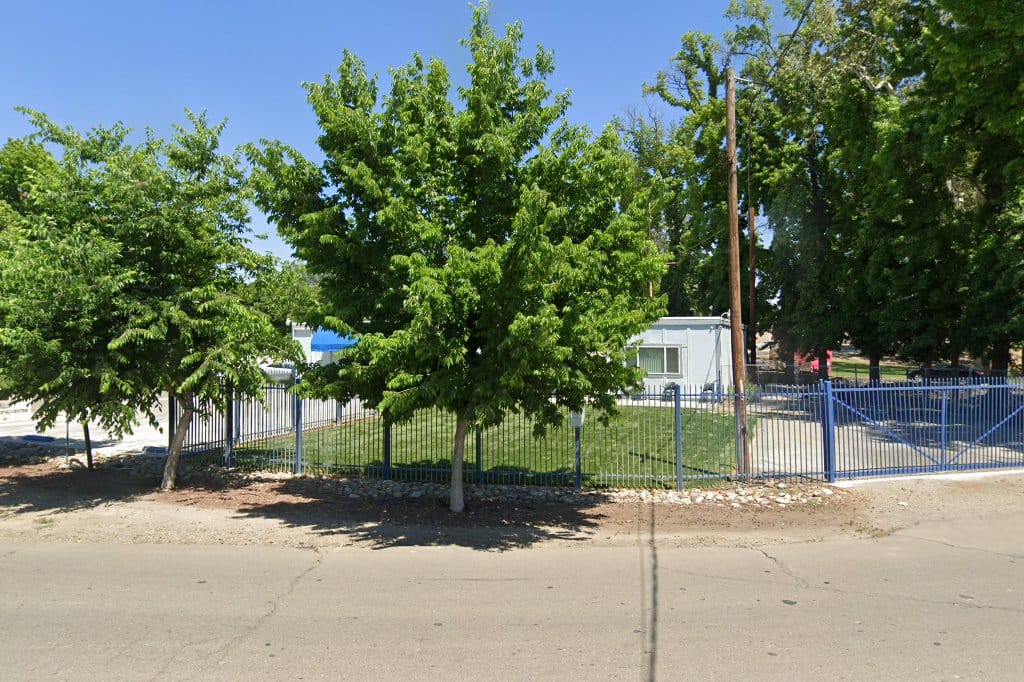 Thomas E Mathews Community School