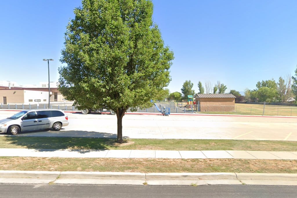 Monte Vista School