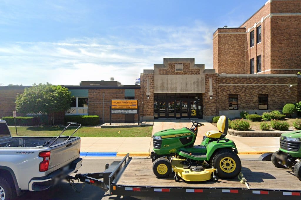 Lake Mills Middle School