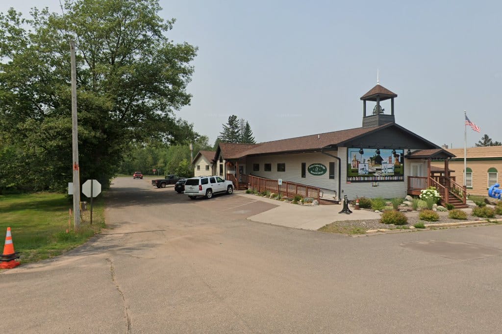 Iron River Public Library