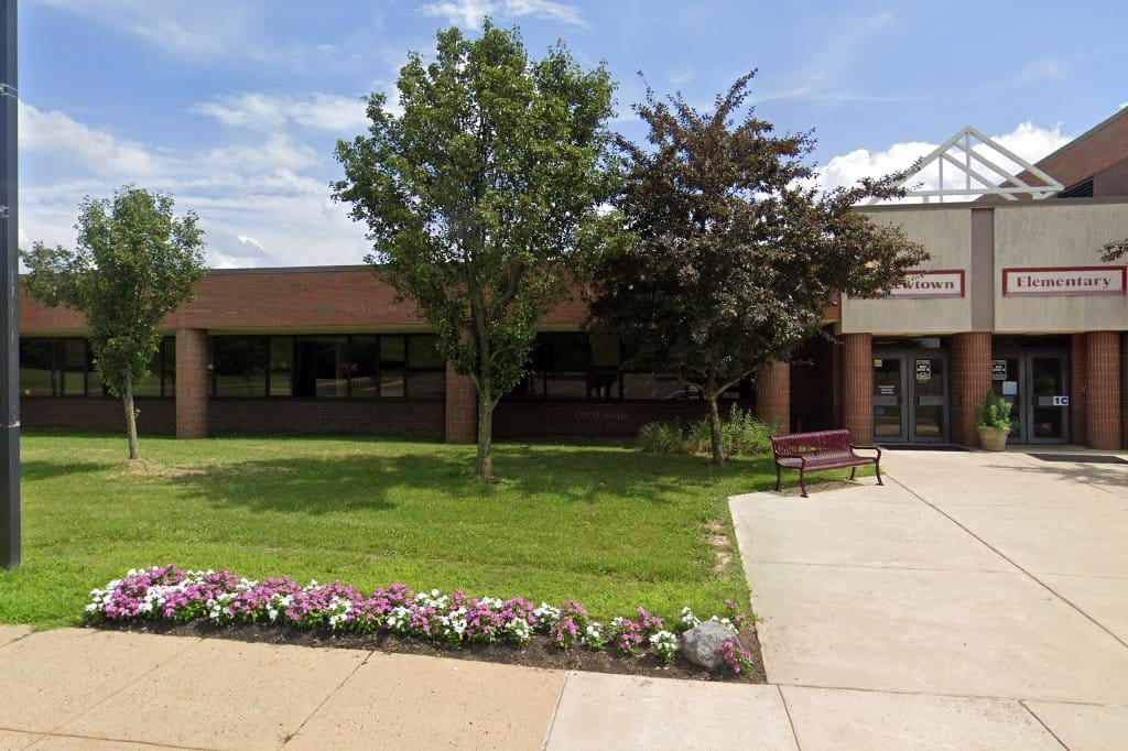 Newtown Elementary School