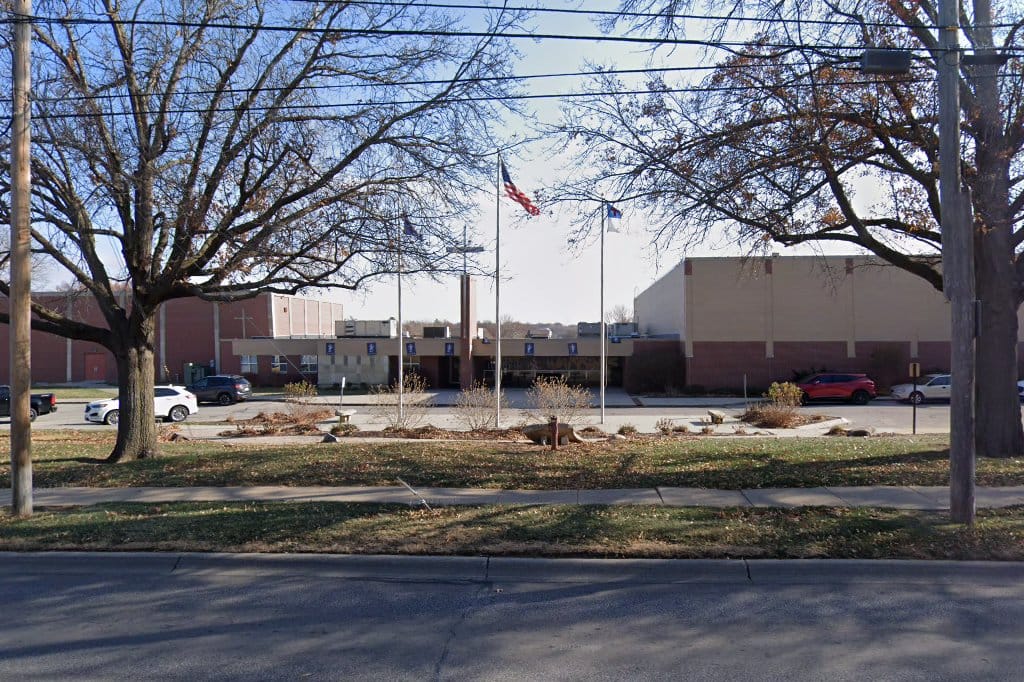 Lincoln Lutheran Middle/High School