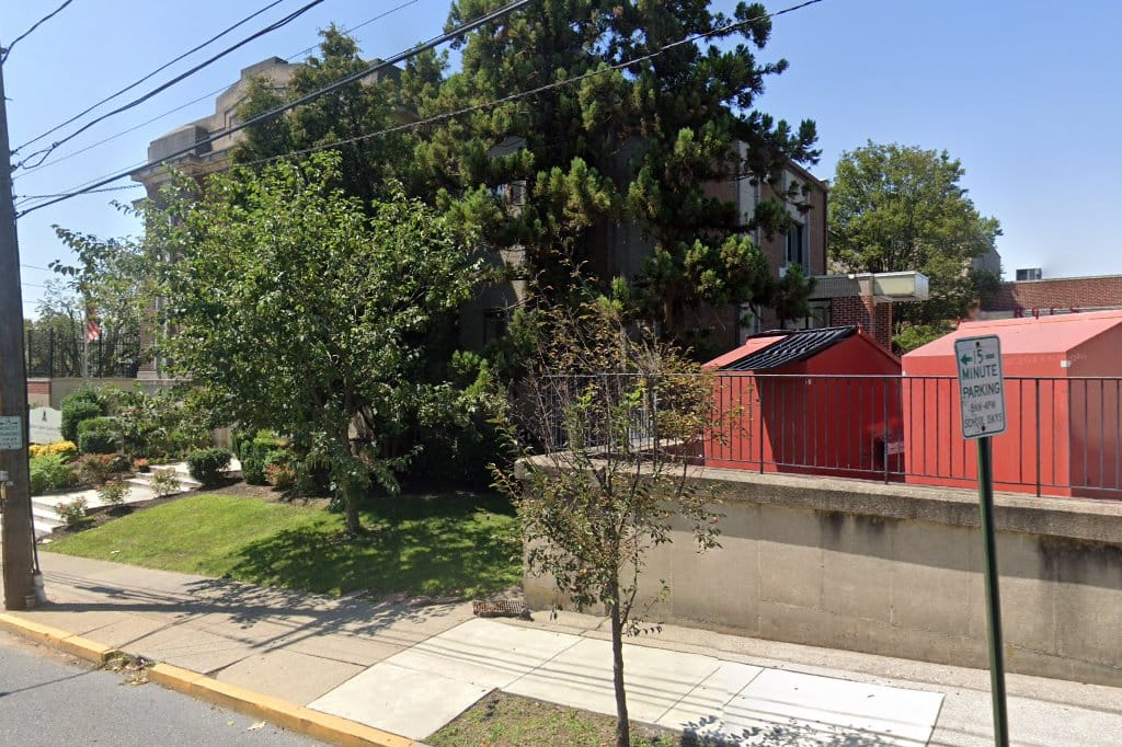 Roberto Clemente Charter School