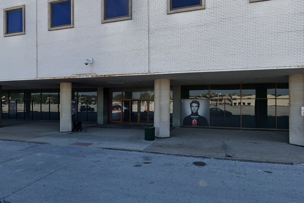 Westwood College-River Oaks