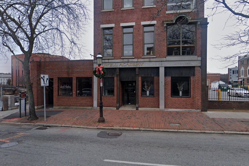 Lowell Academy Hairstyling Institute