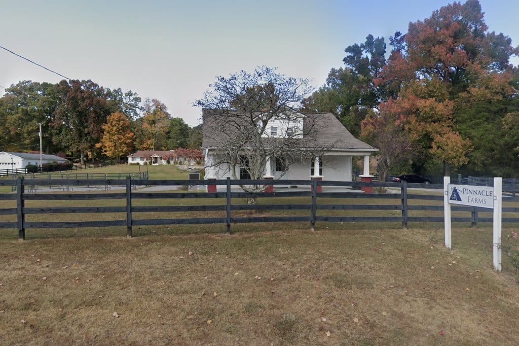 Pinnacle Equine Hospital