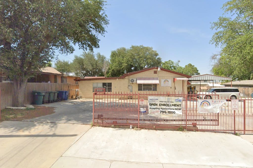 Los Pepitos Schoolhouse