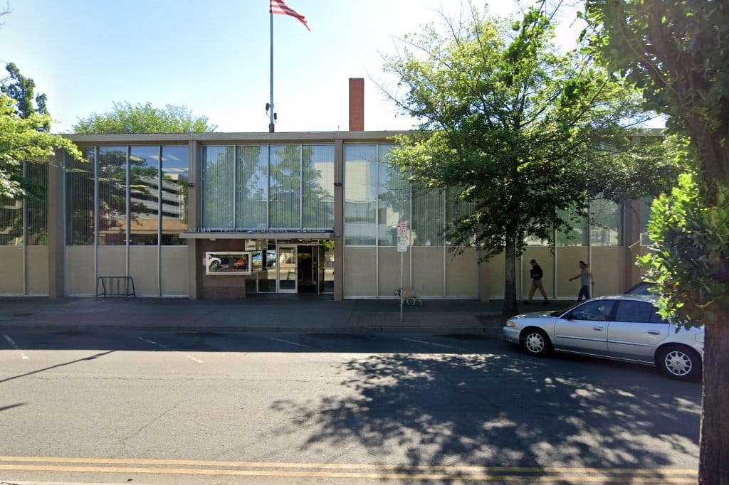 The Yakima Central Library