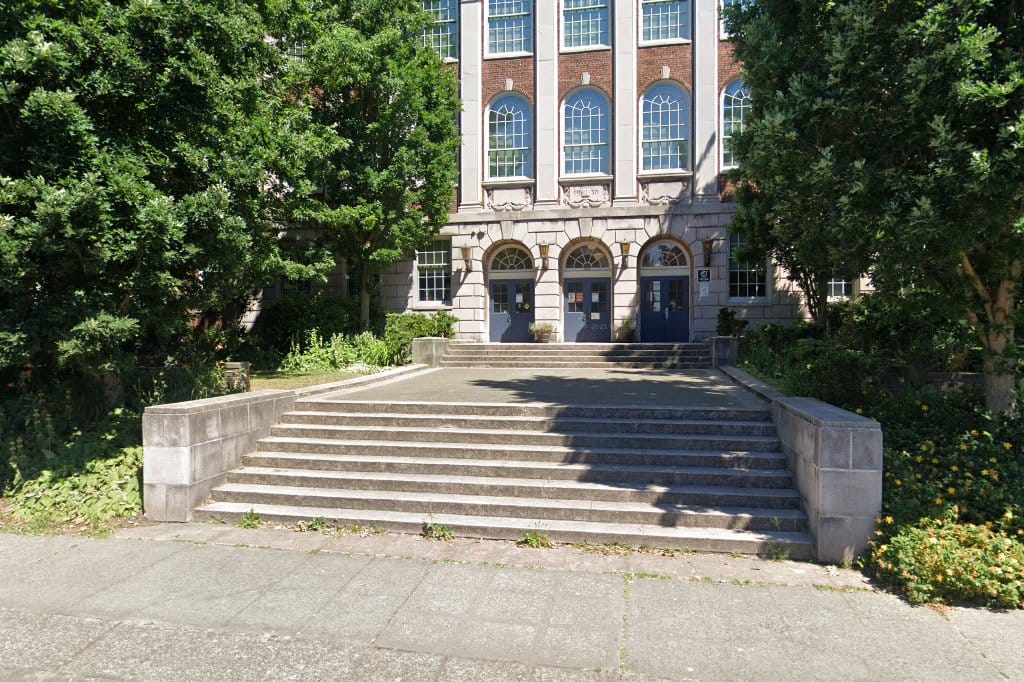Salmon Bay School