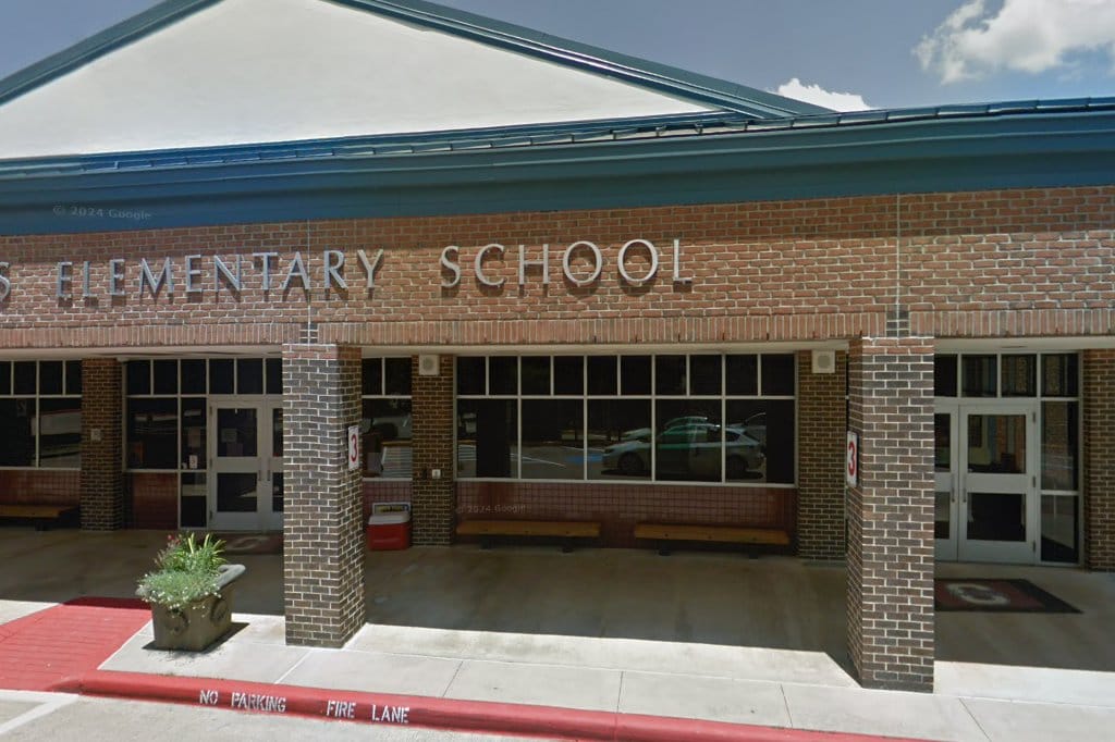 Galatas Elementary School