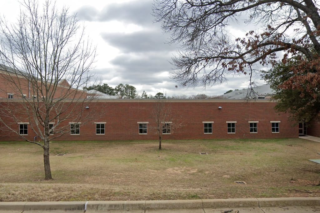 Woods Elementary School