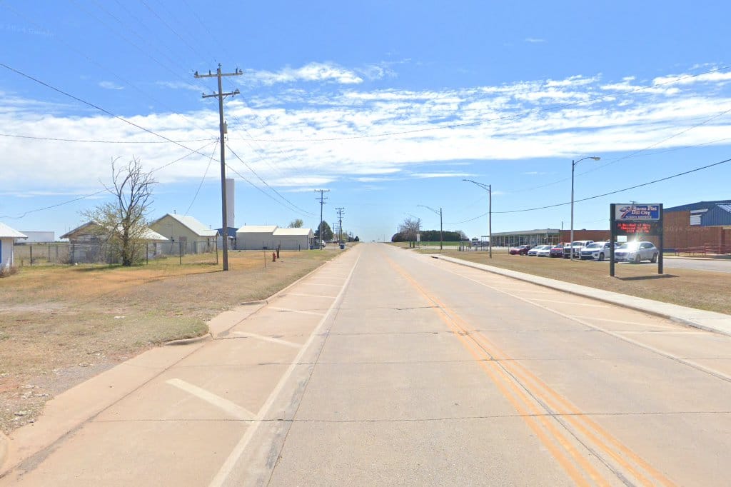 Burns Flat-Dill City High School