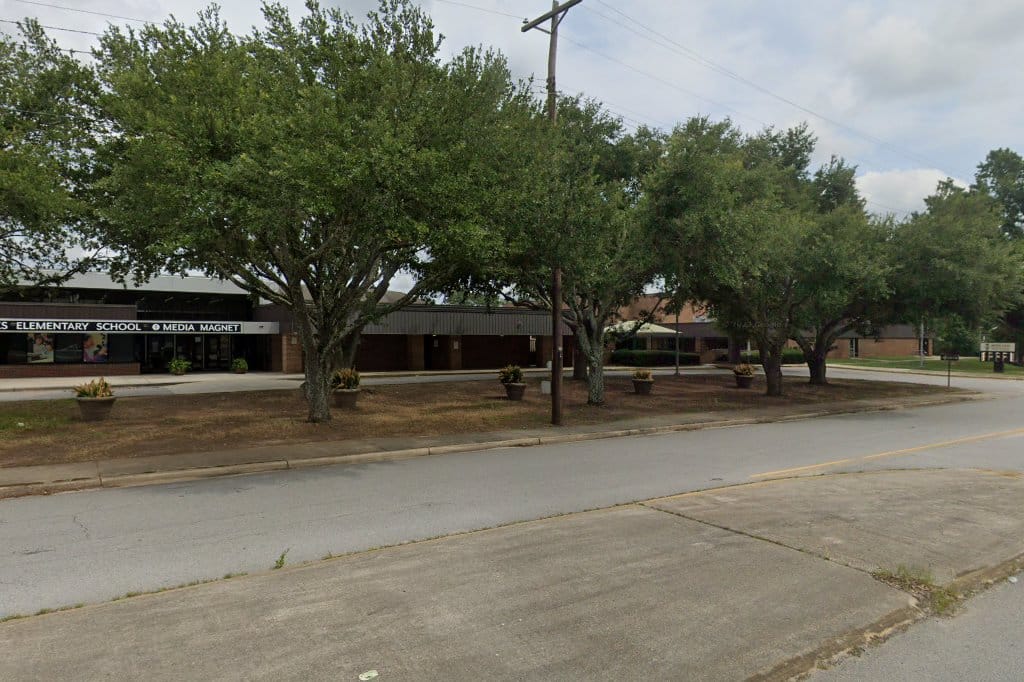 Seven Oaks Elementary School