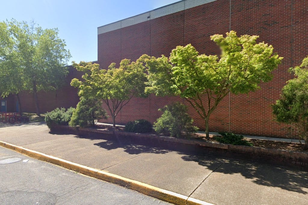 Lafayette-Winona Middle School