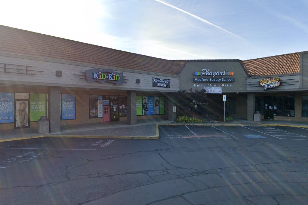 Phagans Medford Beauty School