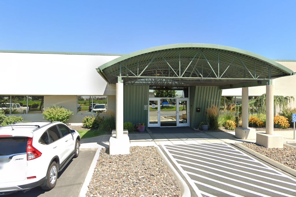 Sunnyside Beauty Academy