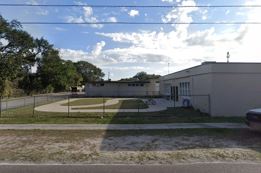 Robles Elementary School