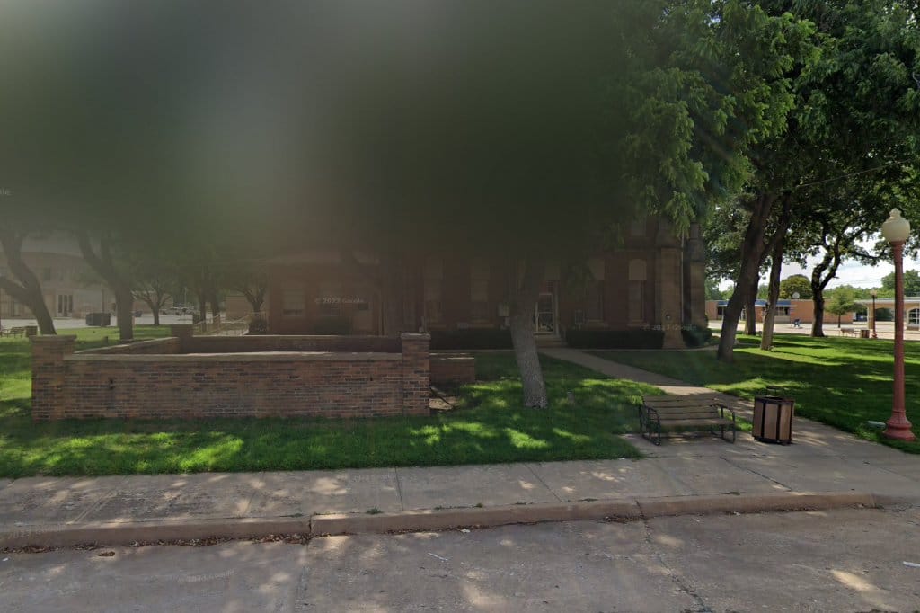 Clay District Court