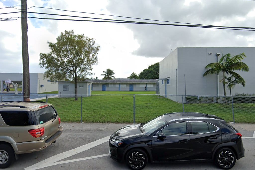 Greynolds Park Elementry School