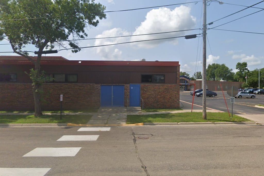 Lyle Public School