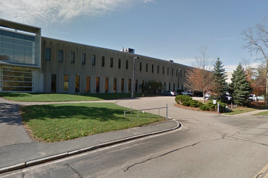 Universal Technical Institute of Massachusetts Inc