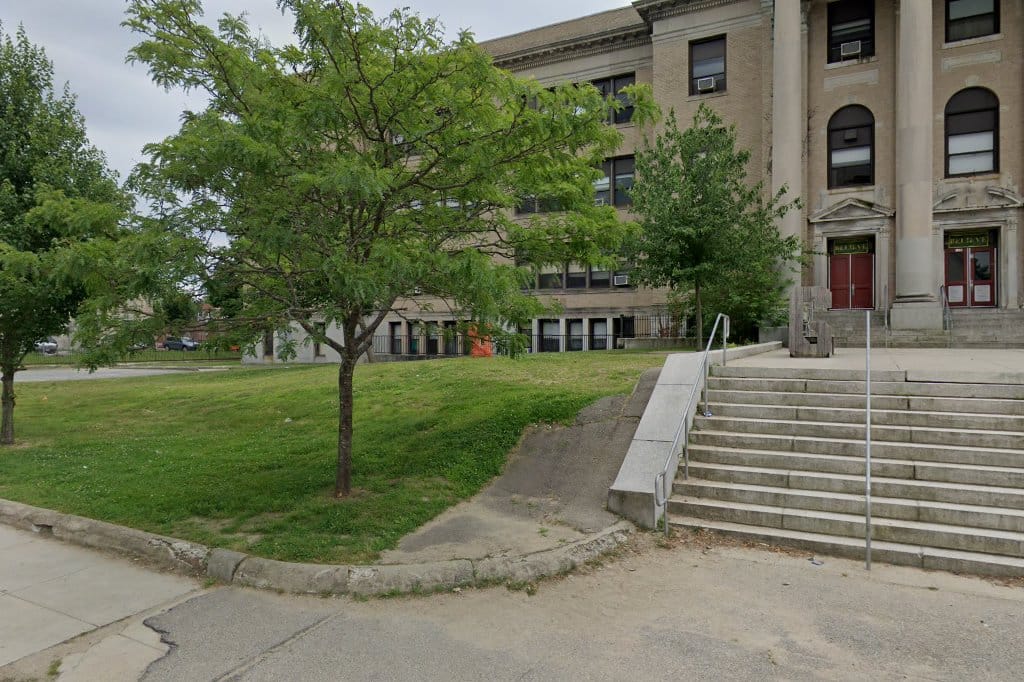 Gilbert Stuart Middle School