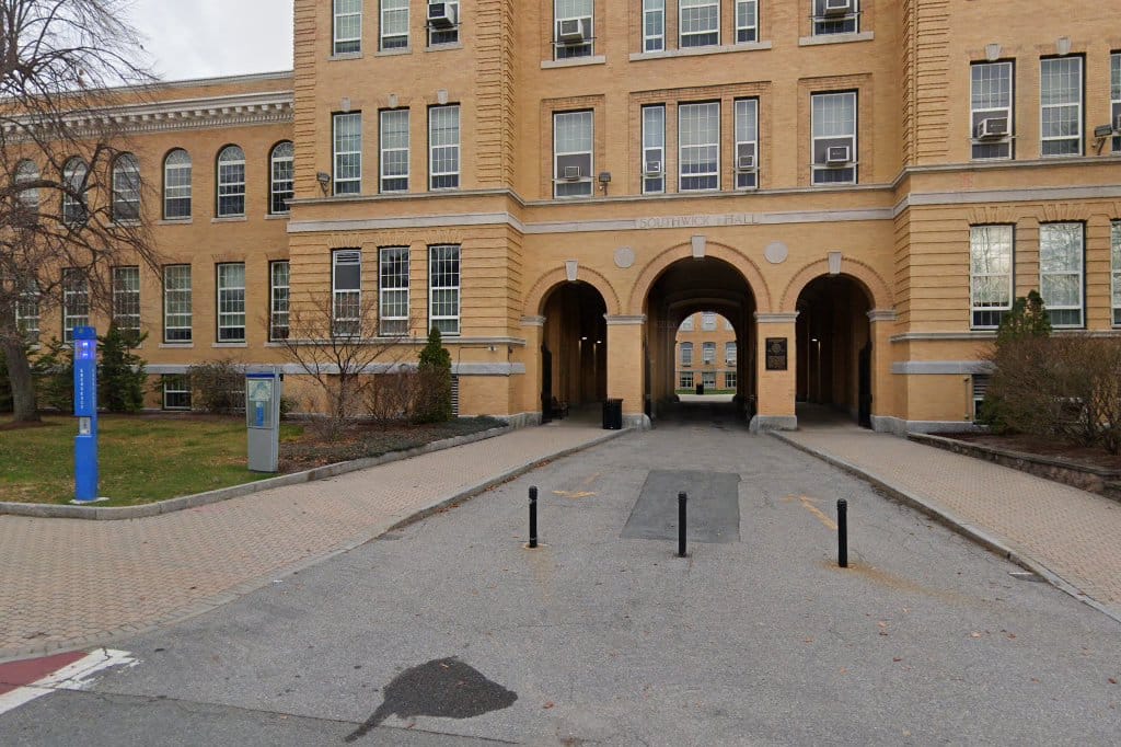 University of Massachusetts Lowell