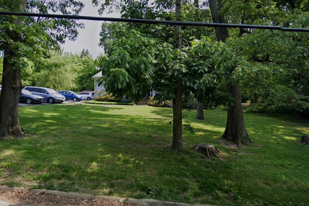 Montessori School-Holmes Run