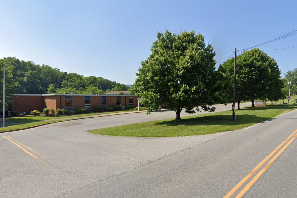 Colonial Elementary School