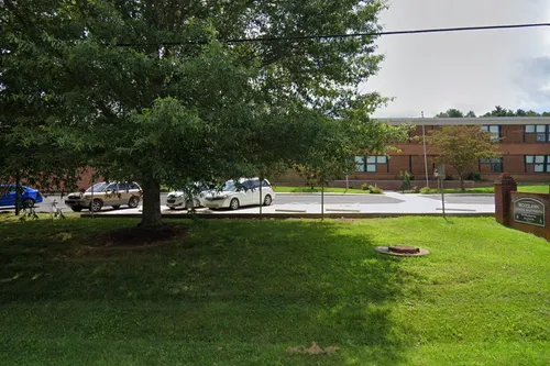 Woodlawn School