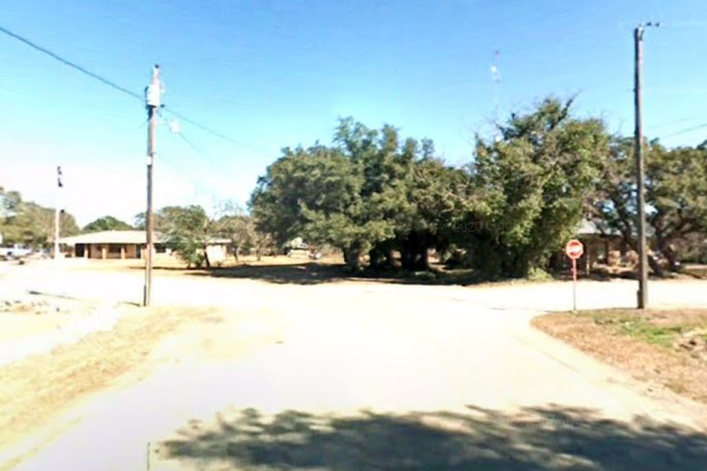 Edwards County Passport Office