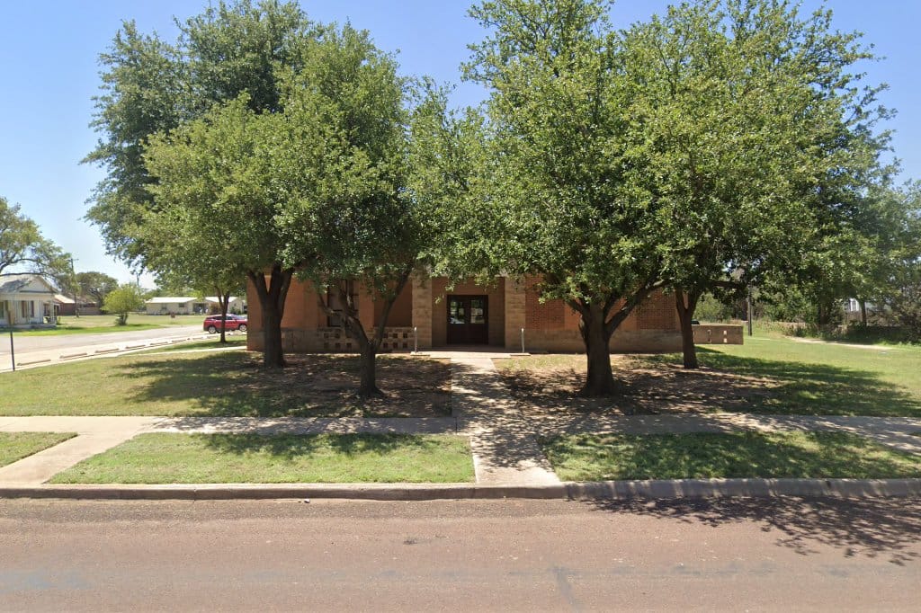 Thompson-Sawyer Public Library