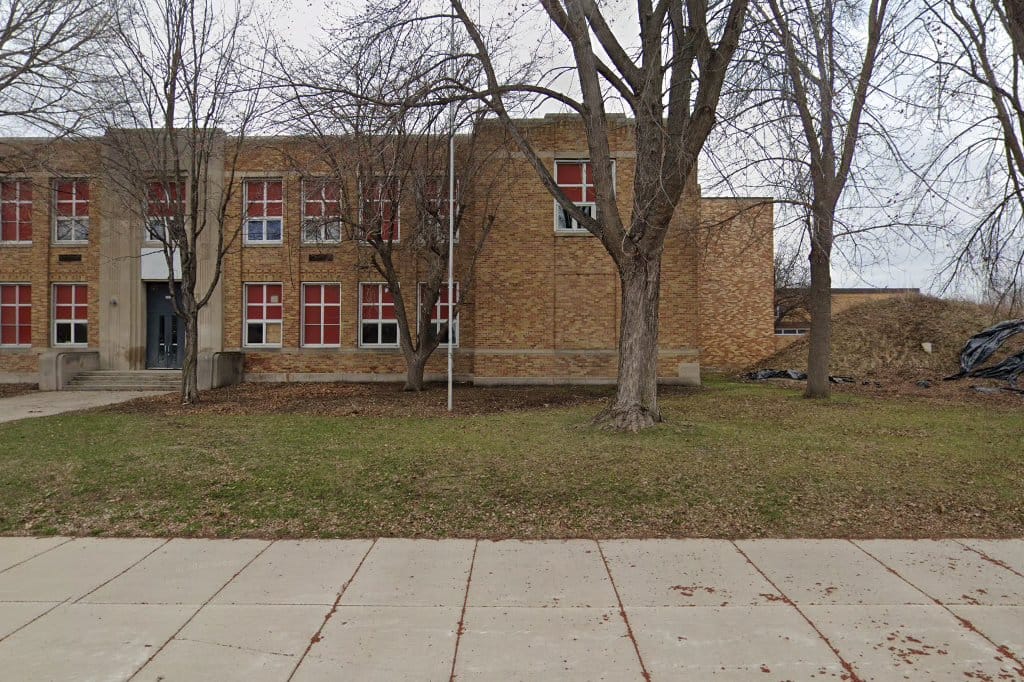 Sibley East-Gaylord Junior High School
