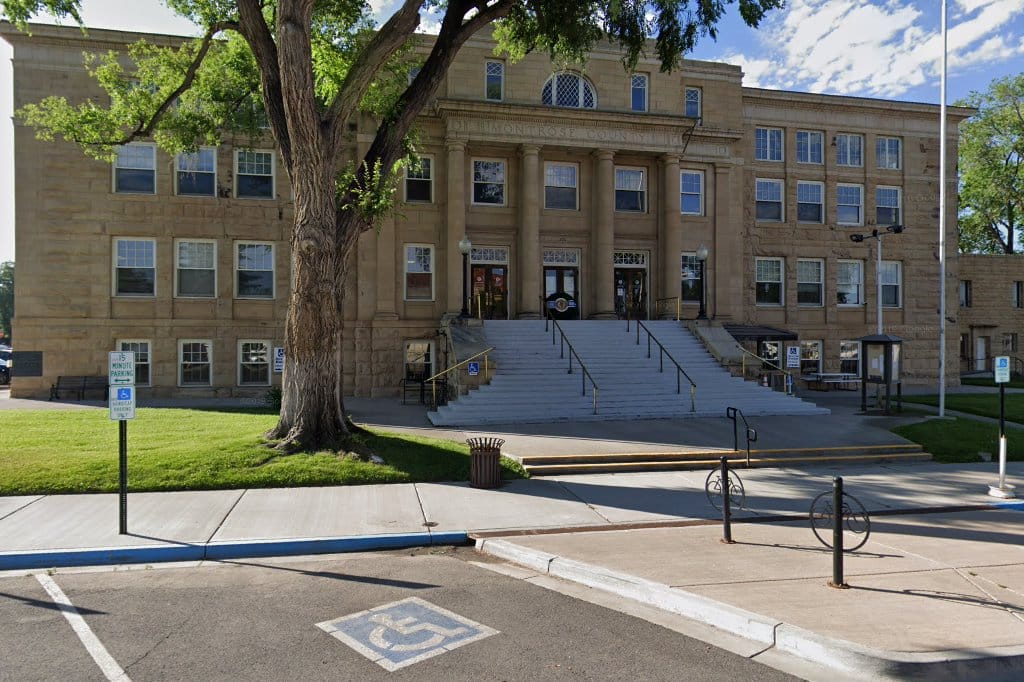 Montrose Registration & Title Office
