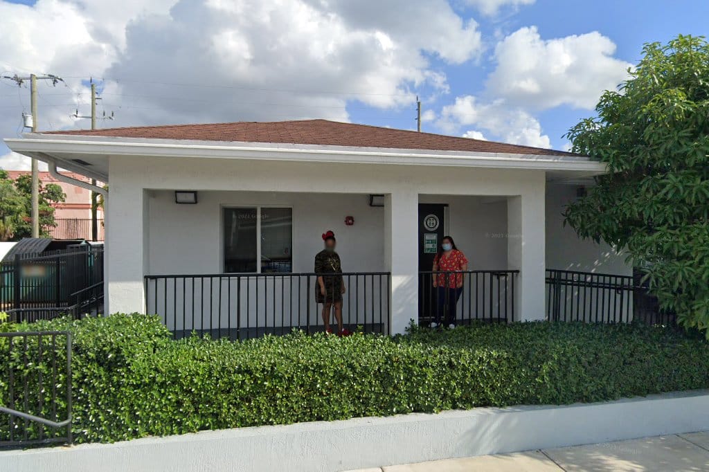 Florida International Elementary School Academy