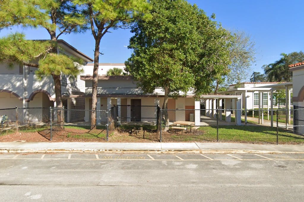 Lake Park Elementary School