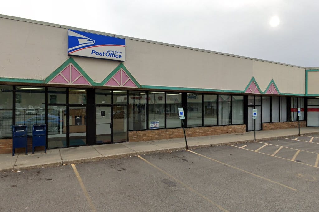 Island Lake Passport Office