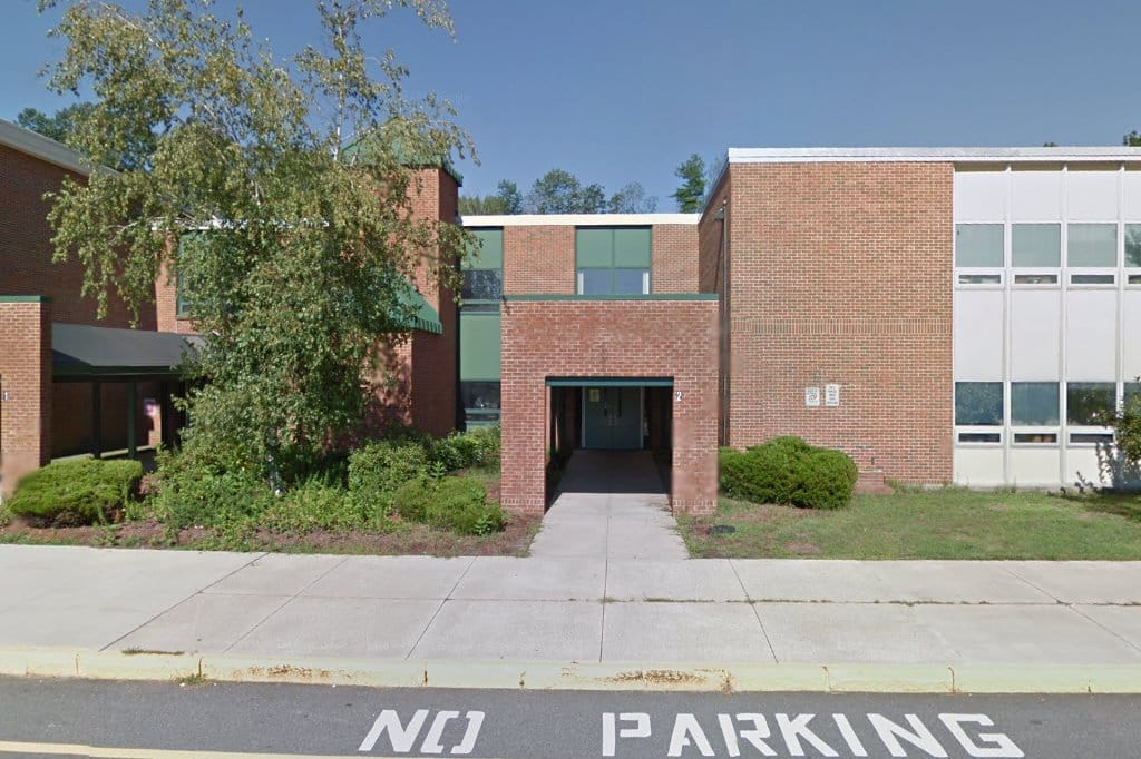 New Searles School