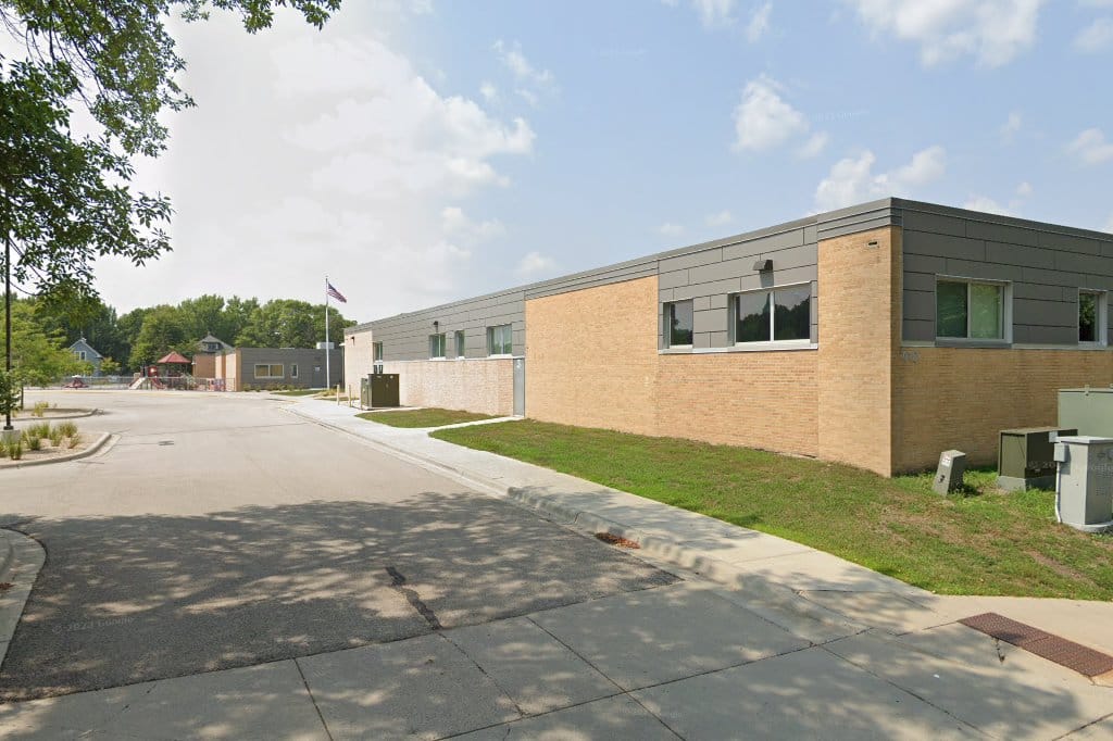 Community Services Public School