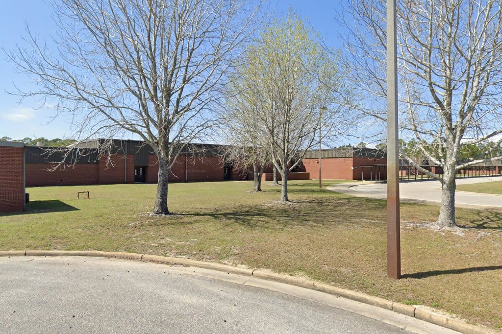 Woodlawn Beach Middle School