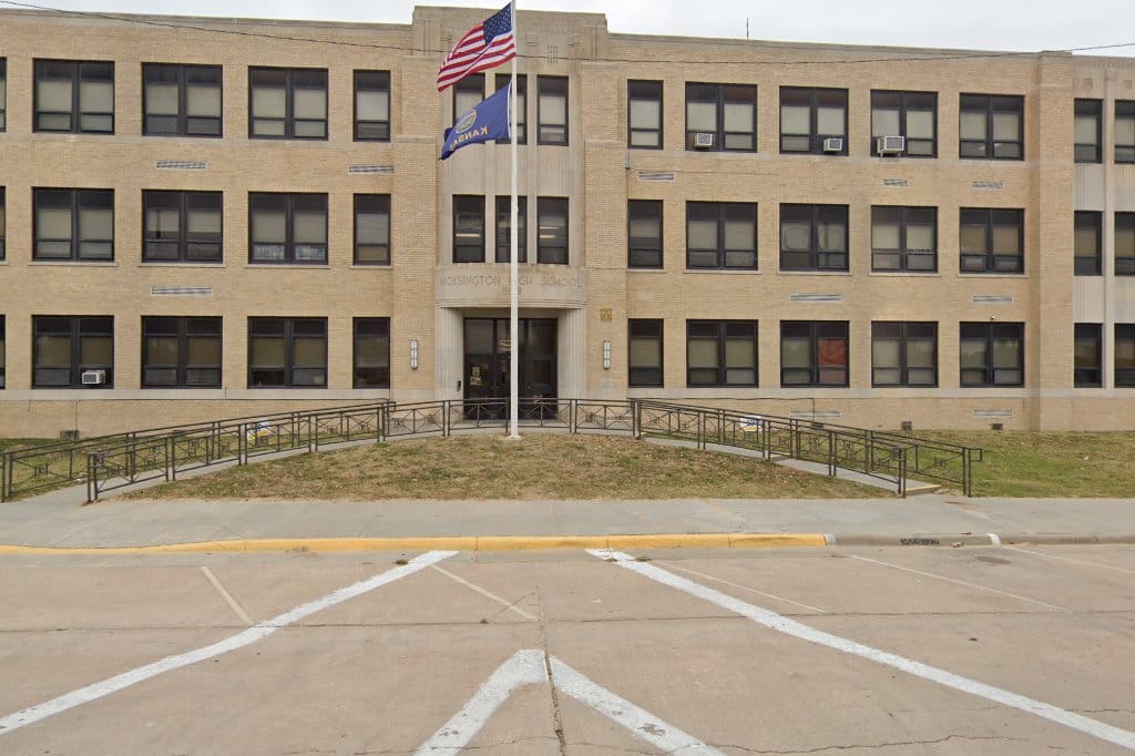 Hoisington High School