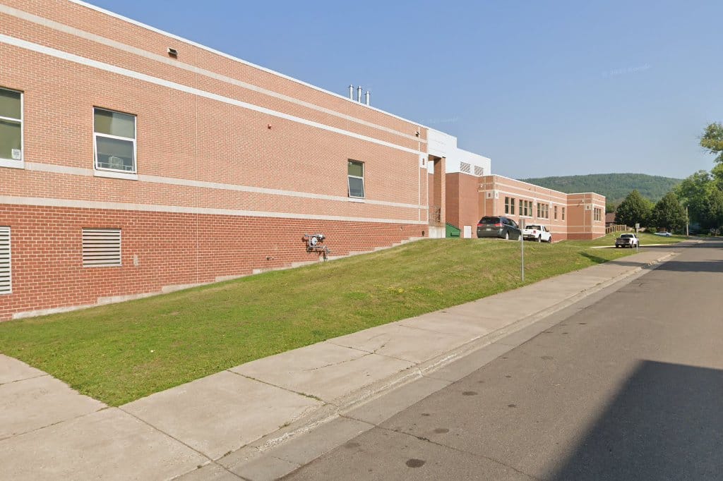 Laura MacArthur Elementary School