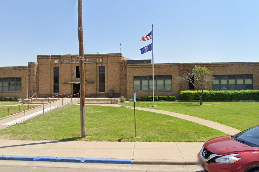 Hill City Grade School