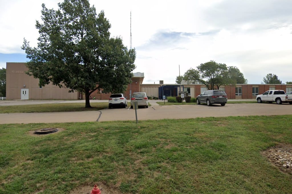 Lecompton Elementary School